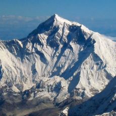 Everest Neden Dünyanın En Yüksek Dağı?