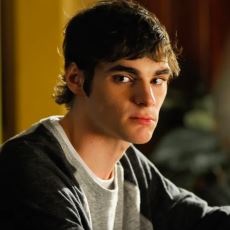 Breaking Bad ile Yıldızı Parlayan RJ Mitte'nin Hayat Hikayesi