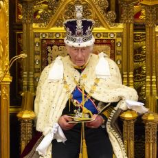 İngilizler, Ülkede Hala Kral ve Kraliçe Gibi Mevzular Olmasına Nasıl Bir Gözle Bakıyor?