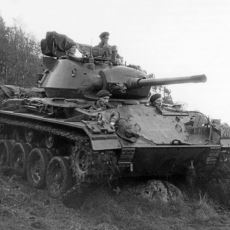 Zamanında Türk Birliklerinin de Kullandığı Cadillac Tasarımı Tank: M24 Chaffee