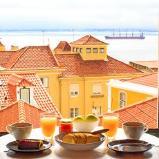 Şehri İyi Bilenlerin Tavsiyeleriyle: Lizbon'da Yemek İçin Fazla Bilinmeyen Mekanlar