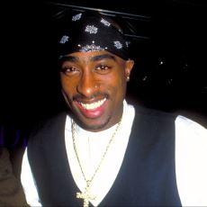 Tupac Shakur'un Öldürülmesine Neden Olan Şarkı Hit 'Em Up'ın Çevirisi