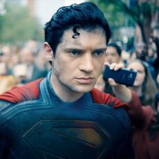 Henry Cavill ve James Gunn Tartışmalarıyla Vizyona Giren Yeni Superman Filminin İncelemesi