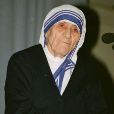 İyilik Meleği Olarak Bilinen Rahibe Teresa Hakkındaki Kan Dondurucu İddialar