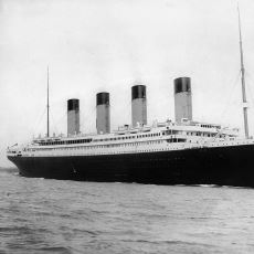 Titanic'in Neden Dört Bacası Vardı?