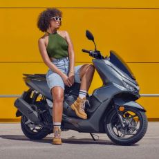 189 Bin Liralık Türkiye Üretimi Fiyatıyla Dikkat Çeken Honda PCX125 Nasıl Bir Motor?