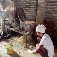 Hindistan'ın Amritsar Şehrinde İnsana Güven, Sağlık ve Hijyen Aşılayan Yemek Fabrikası