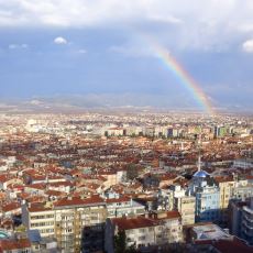 Uzun Süredir Orada Yaşayan Birinden: Bursa'da Sağlam Bir Kentsel Dönüşüm Neden Zor?