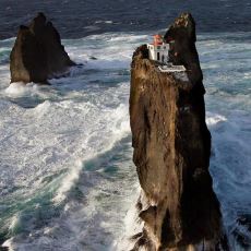 Zombi İstilasından Kurtulmak İçin Aşırı Uygun Bir Yapı: Pridangar Deniz Feneri