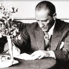 Mustafa Kemal Atatürk'ün 1920'de Annesi Zübeyde Hanım'a Yazdığı Mektup