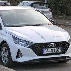 Hyundai i20: Kimler Almalı, Kimler Uzak Durmalı?