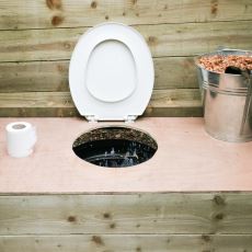 Kanalizasyona Bağlı Olmayan Çevre Dostu Kuru Kompost Tuvalet