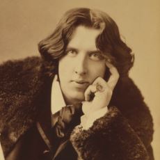 İngiliz Edebiyatının Asi Ruhu: Oscar Wilde’ın Eşcinsel Kimliğinin Bedeli