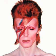 David Bowie'nin Finansal Bir Deha Olduğunu Gösteren Süper Öngörüsü
