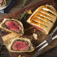 İngiliz Mutfağının En Özel Yemeklerinden: Beef Wellington Nasıl Yapılır?