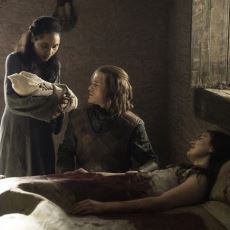 Game Of Thrones'un 6. Sezon Finalindeki Jon Snow'un Azor Ahai Olması İhtimalini Artıran Detay