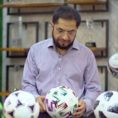 Dünyadaki Futbol Toplarının %70'i Neden Pakistan'da Üretiliyor?