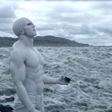 Andy Weir'ın Yumurta Hikayesi Felsefi Açıdan Ne Anlatıyor?