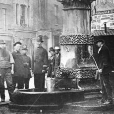 1874'te Londra'da Yüzlerce Kişinin Ölümüne Neden Olan Çeşme: Aldgate