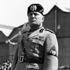 Faşist Lider Benito Mussolini'nin Hayat Hikayesinin Akılda Kalıcı Özeti