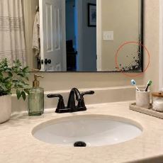 Banyo Aynasındaki Karartılar Neden Oluşur?
