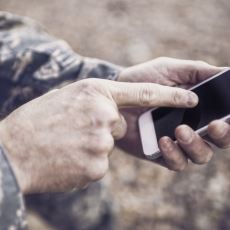 Askerlere Akıllı Telefon Yasağı Getirilmesi Neden Son Derece Elzem Bir Konu?