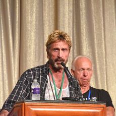 McAfee Virüs Koruma Yazılımının S*çmalı Fantezi Seven Garip Mucidi: John McAfee