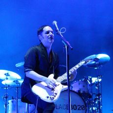Placebo Solisti Brian Molko, İstanbul Konserinde Seyirciye Neden Küfür Etti?