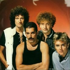 Queen'in, En İyi Gruplardan Biri Sayılmasını Sağlayacak Herhangi Bir Özelliğinin Olmaması