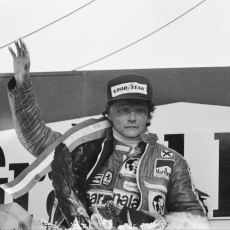 Hunt ile Olan Mücadelesiyle Rush Filmine Konu Olan Efsane F1 Pilotu: Niki Lauda