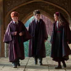 Harry Potter Dizisinde, Filmlerden Farklı Olarak Kendini Belli Eden Zaman Problemi