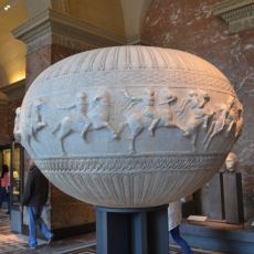 Louvre Müzesi'ndeki Bergama Küpü, Osmanlı'dan Paris'e Nasıl Gitti?