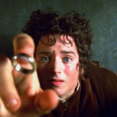 Yüzüklerin Efendisi Serisinde Frodo'nun Taşıdığı Ünlü Yüzüğün Kısa Tarihçesi