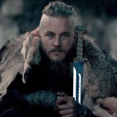 Gülümsemesiyle Bile Karşısındakine Meydan Okuyan Viking Kralı: Ragnar Lothbrok