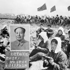 Mao'nun Komünist Yönetimi Güçlendirmek İçin Gençleri Kışkırttığı Kıyım: Kültür Devrimi