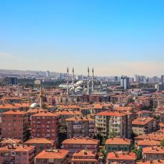 2001 - 2026 Türkiye Emlak Piyasası: 25 Yılda Ev Fiyatları 3 Büyük Şehirde Ne Kadar Yükseldi?