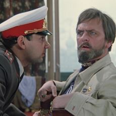 Sadece Tarkovski'den İbaret Olmayan Sovyetler Sinemasının Dönemleri ve Klasik Filmleri