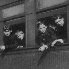 ABD'de Kimsesiz Çocuklara Aile Bulmak İçin Başlatılan Acı Dolu Proje: Öksüzler Treni