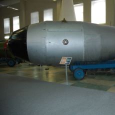 İnsanlığın İnşa Ettiği En Büyük Nükleer Silah: Çar Bombası