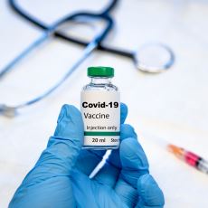 ABD'li İlaç Şirketi Moderna'nın COVID-19'a Karşı %94,5 Etkili Olan Aşısı