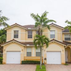 Artık Mümkün: Bağcılar'daki Evi Satıp Oradan Gelen Parayla Miami'den Ev Almak