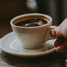 Kafeinsiz Kahve Meselesi: Kafein, Kahveye Lezzet Verir mi?