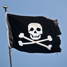 Korsan Gemilerindeki Ünlü Kemik ve Kurukafa Bayrağı Ne Anlama Geliyor?
