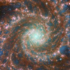 James Webb Uzay Teleskobu'nun Çektiği Phantom Galaksisi Fotoğrafı