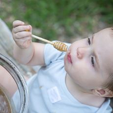 Bebeklere Neden Bal Yedirilmemesi Önerilir?