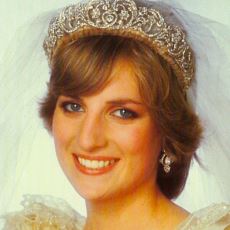 Prenses Diana'nın Peri Masalından Kabusa Dönen Trajik Hikayesi