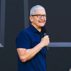 Apple'ın CEO'su Tim Cook'un Yaptığı İş Neden Hafife Alınmamalı?