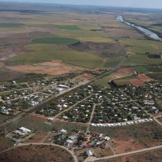 Güney Afrika'da Sadece Beyazların Yaşadığı Kasaba: Orania