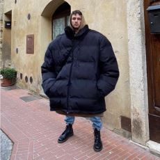 Oversize Modası, Toplumu Cinsiyetsizleştirme Projesinin Bir Parçası mı?