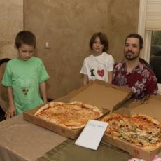 2010'dan Beri Her 22 Mayıs Neden Bitcoin Pizza Günü Olarak Kutlanıyor?